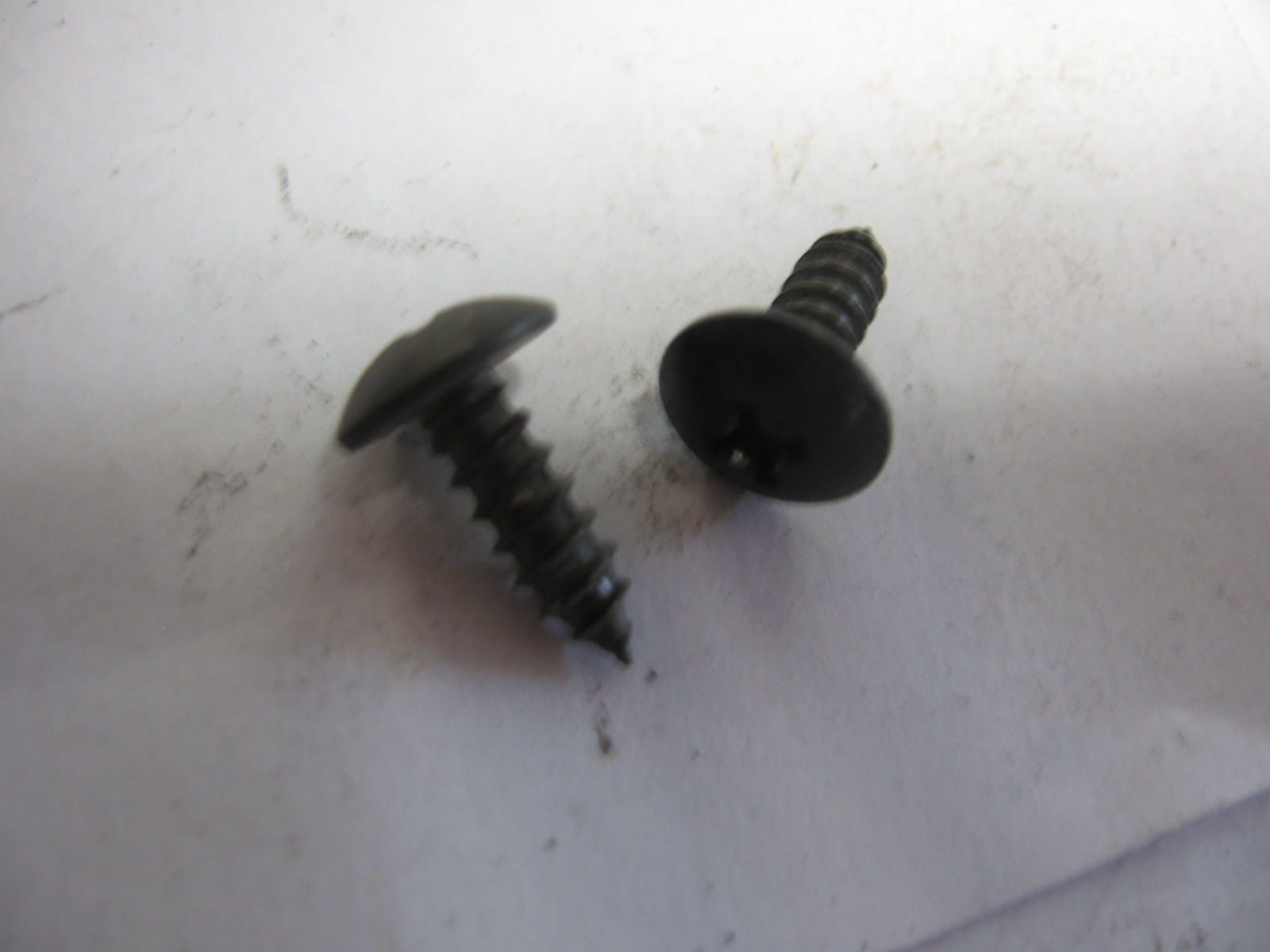 flensbout met dikke borst m6x16 + flensmoer , 2x kruiskopschroef bollekop 5x6 , 90113-mj4-670 , 93903-25080 , St1100 91-2003