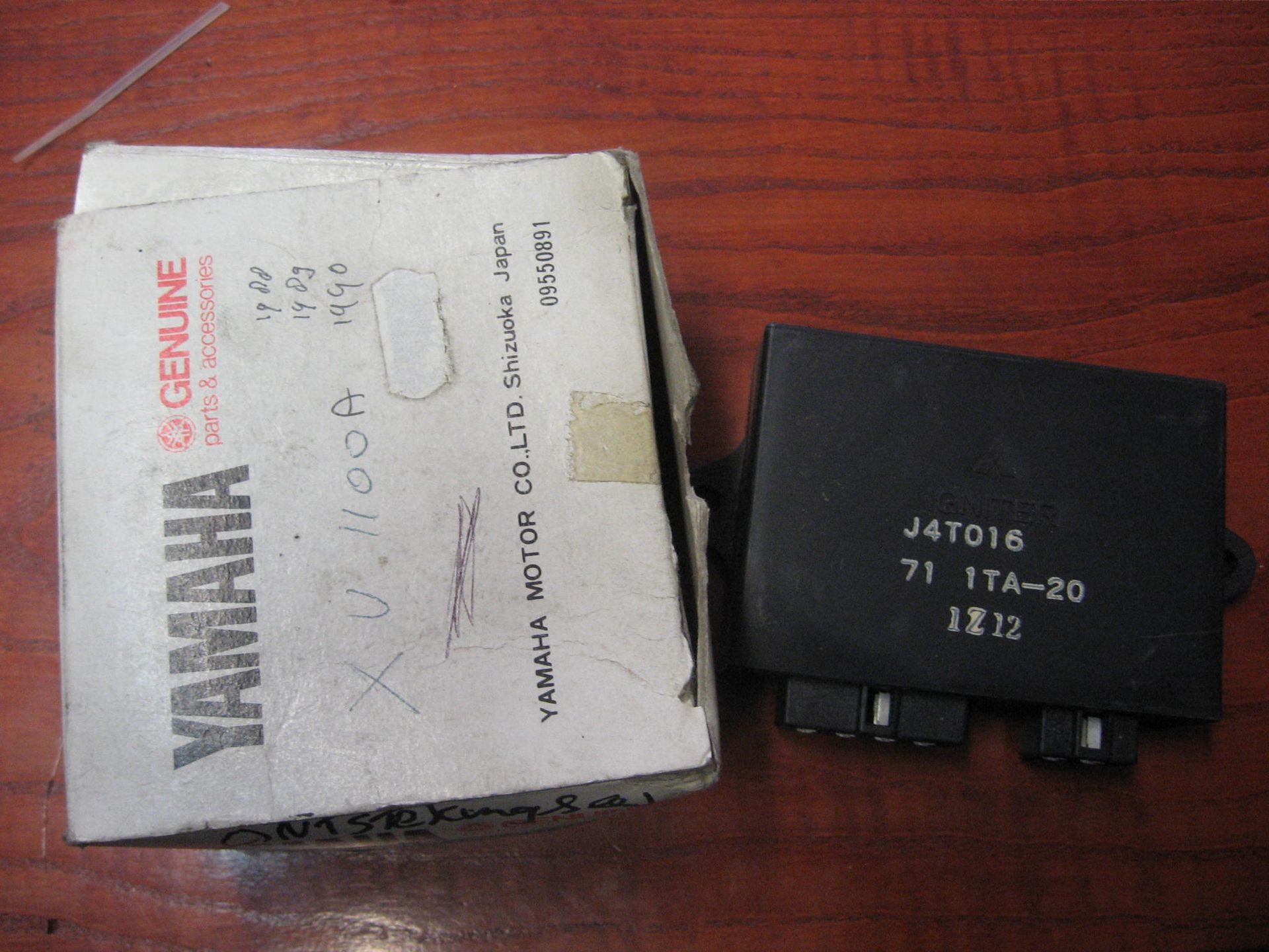 cdi unit -- xv1100 1986-1990	oem	nos		1ta-82305-20