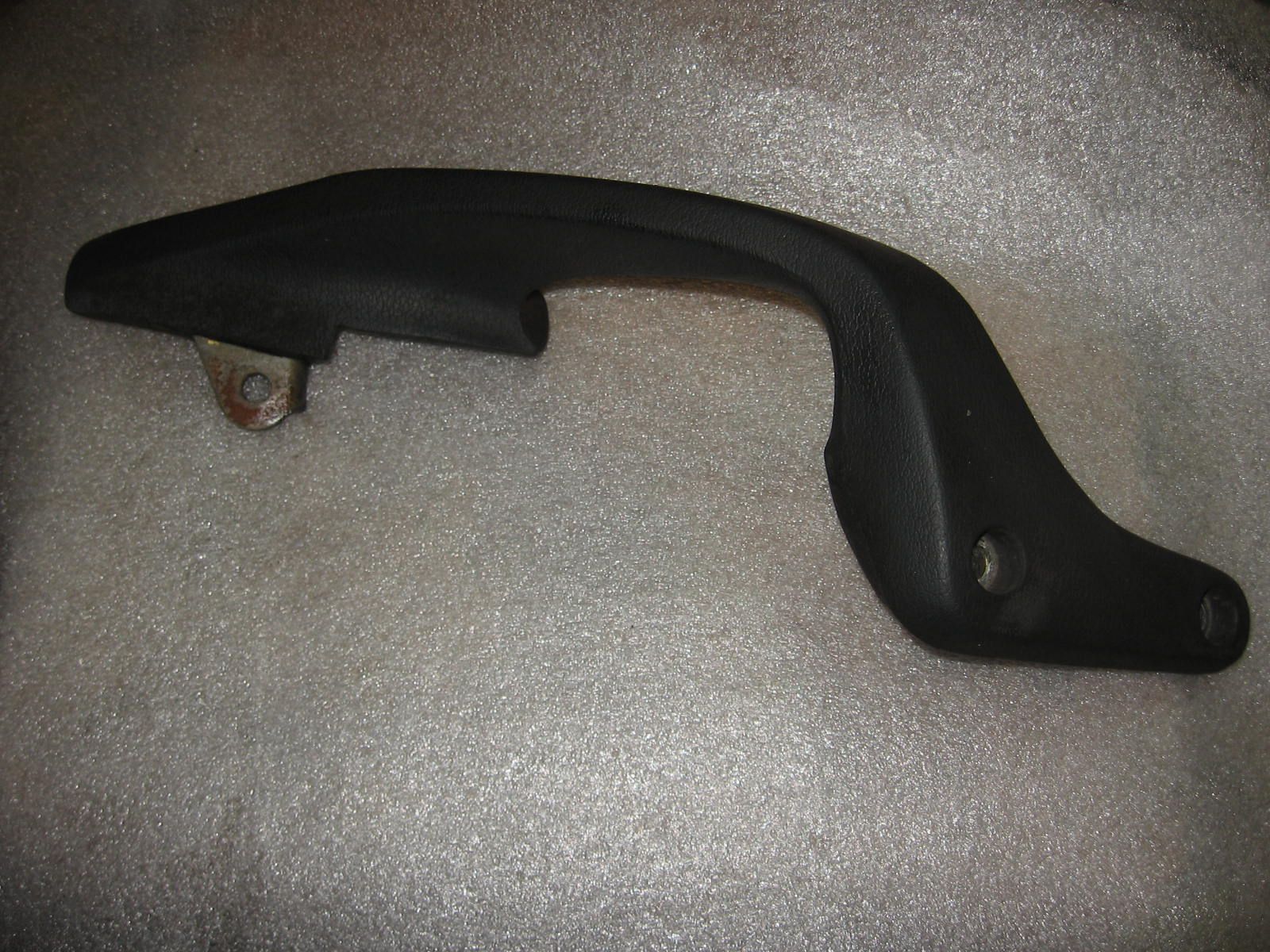 handgreep passagier rechts	St1100   	77311-mt3-000