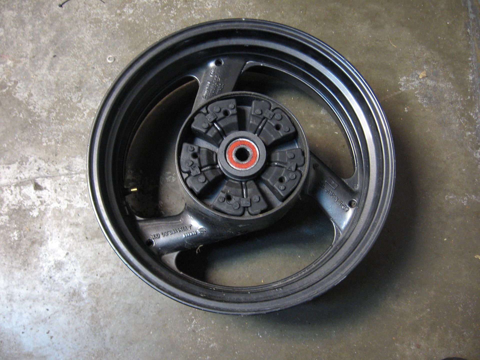 achterwiel	Fzr1000 89-95	3gm-25338-01