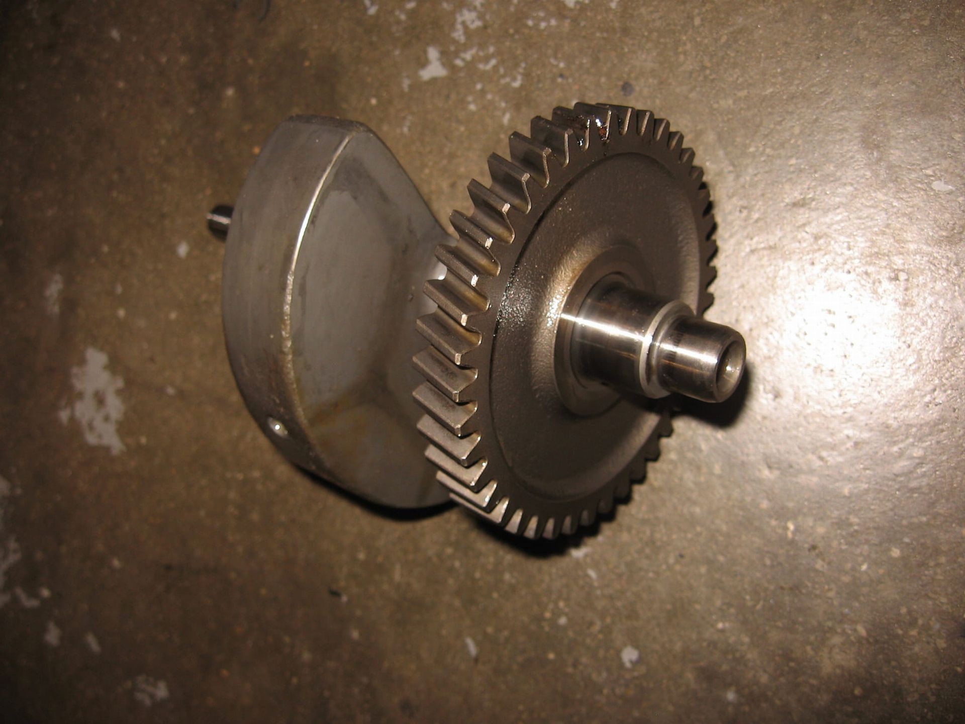 balansas	F650gs 99-07  , g650gs 08-10 f650cs 00-05	11277652981 , helft gearset 11277652965