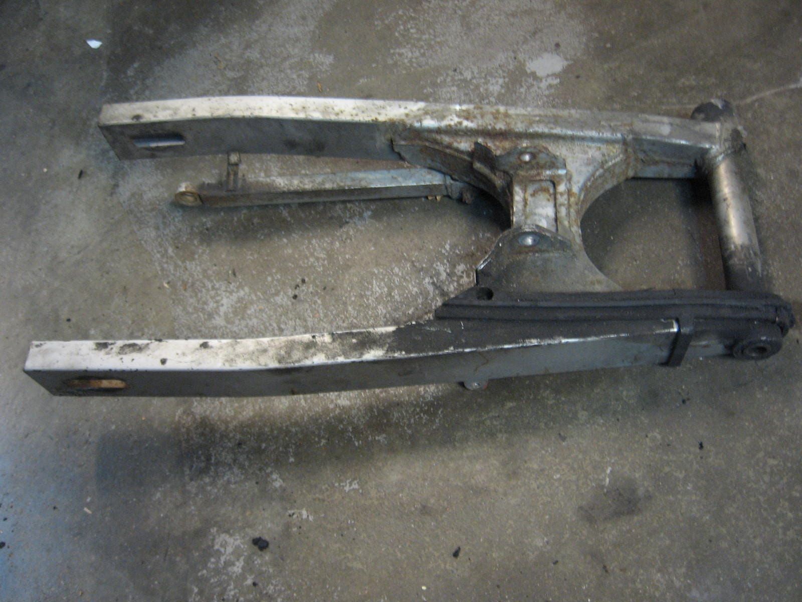 achterbrug	cbx750F	52100-MJ0-000