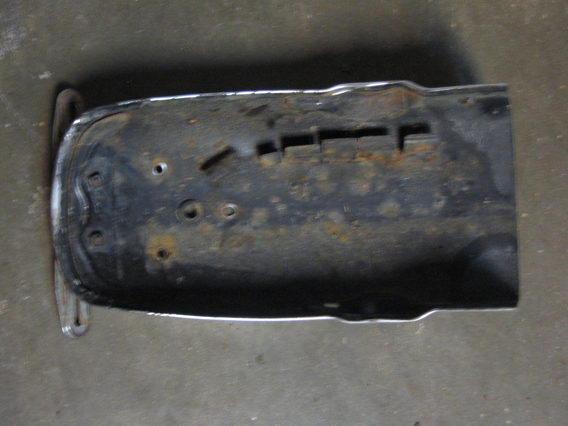 achterspatbord chroom , met wat roest ,wel hard	Xv920k 83, xv750 81-83, xj650 80-83	4x7-21610-01-93
