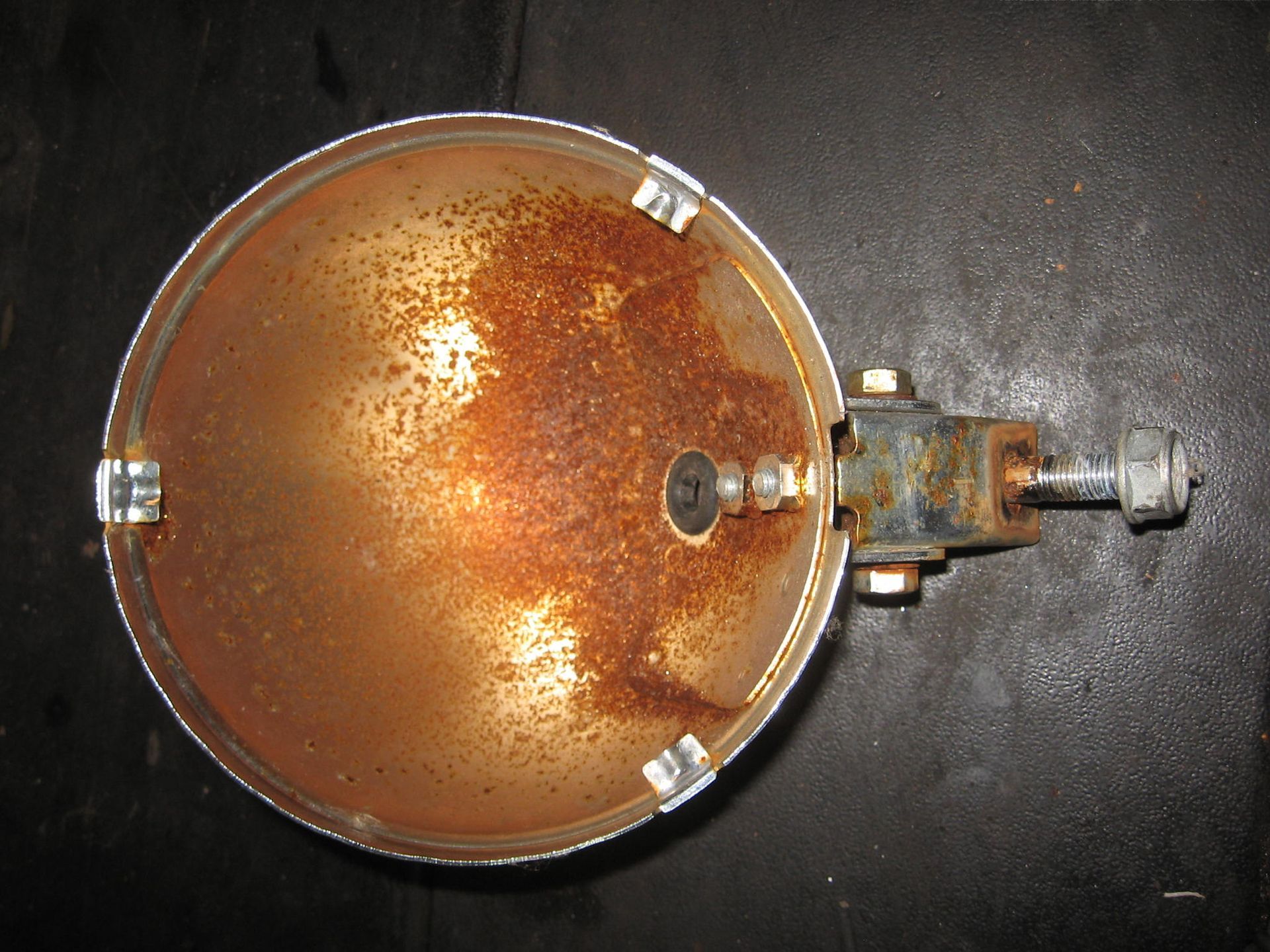 koplamphuis met roest // cmx250c 1985-2000		33121-kr3-671	33121-kr3-672