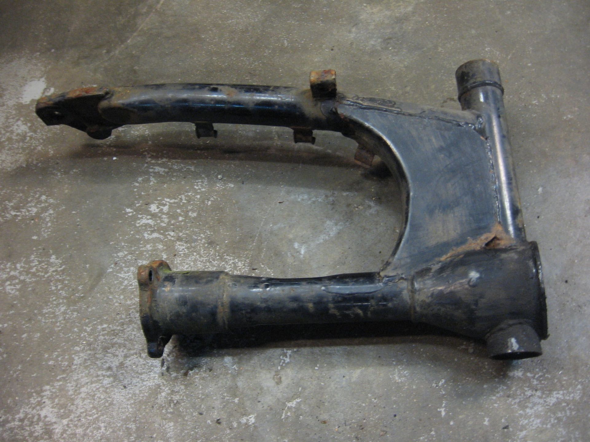 achterbrug 	Gs850gt  1980	, Gs850gt  1979-81 , gs1000g 1980-81 , 61100-45820-019	61100-45821-019