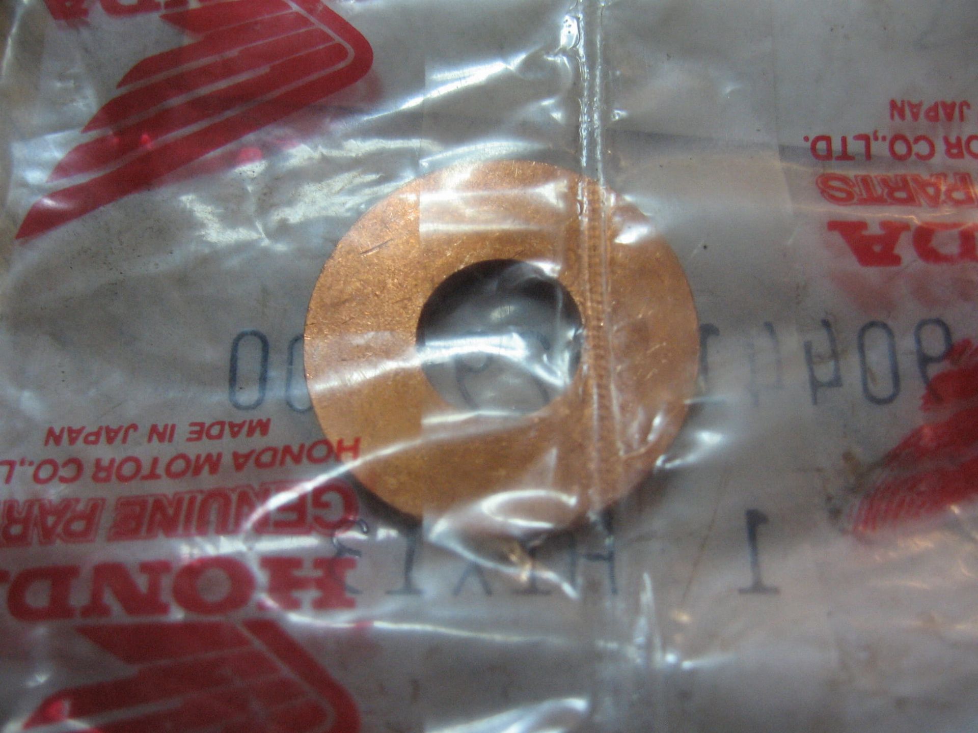 Afdichtingsring onder kopmoer 8mm , Xl500s 79-82 , xr500r 81-82 , oem 90441-429-000