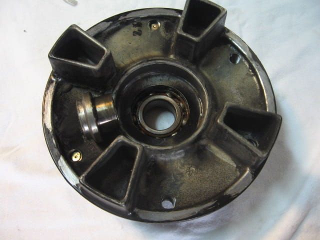 kettingwiel houder zzr 600 93-1994-2300		42033-1163