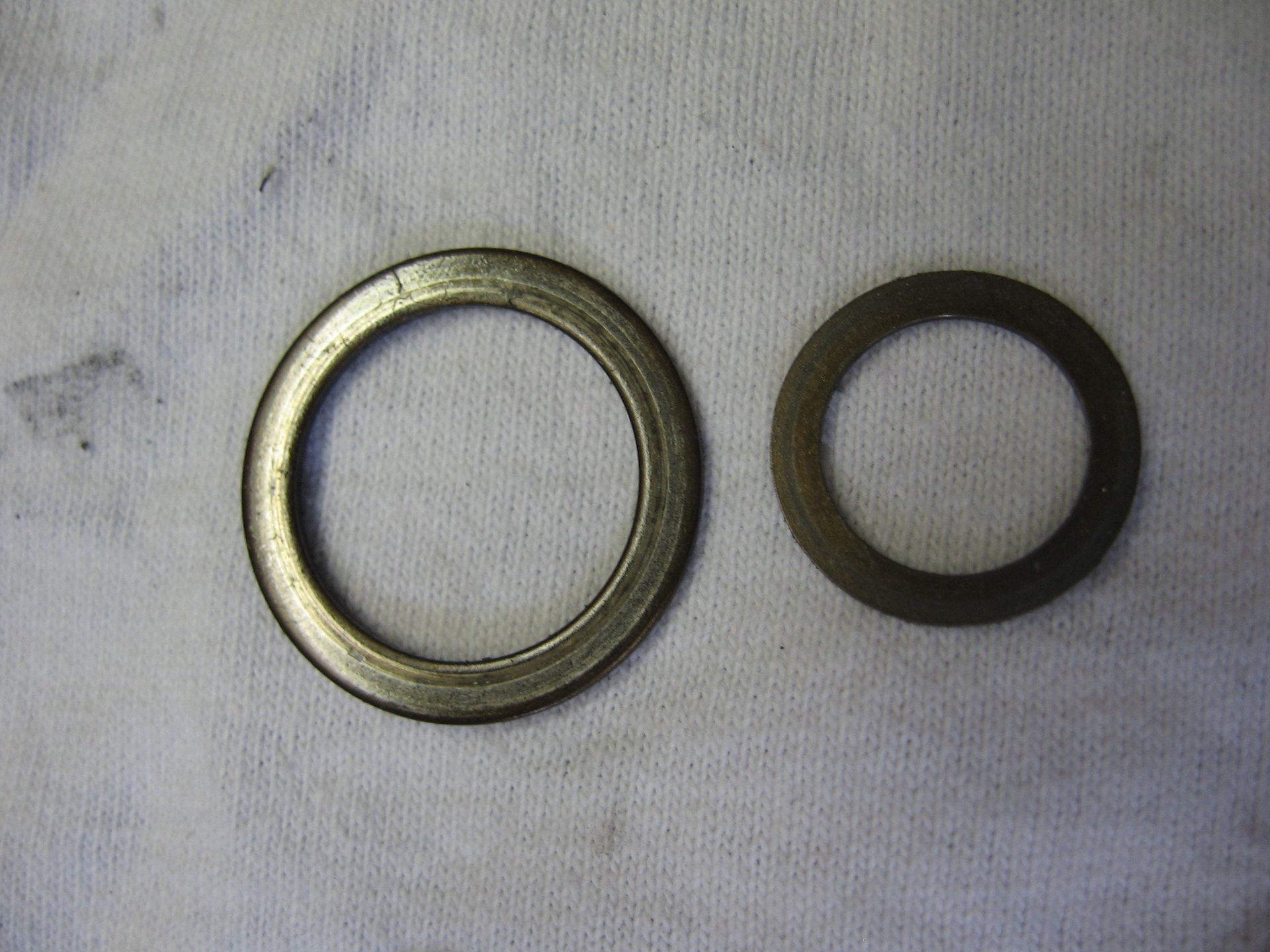 Set zitting klepveer binnen en buiten , seat valve spring	Cb750 79-82	, cbx 14776-422-000 , 14775-422-00