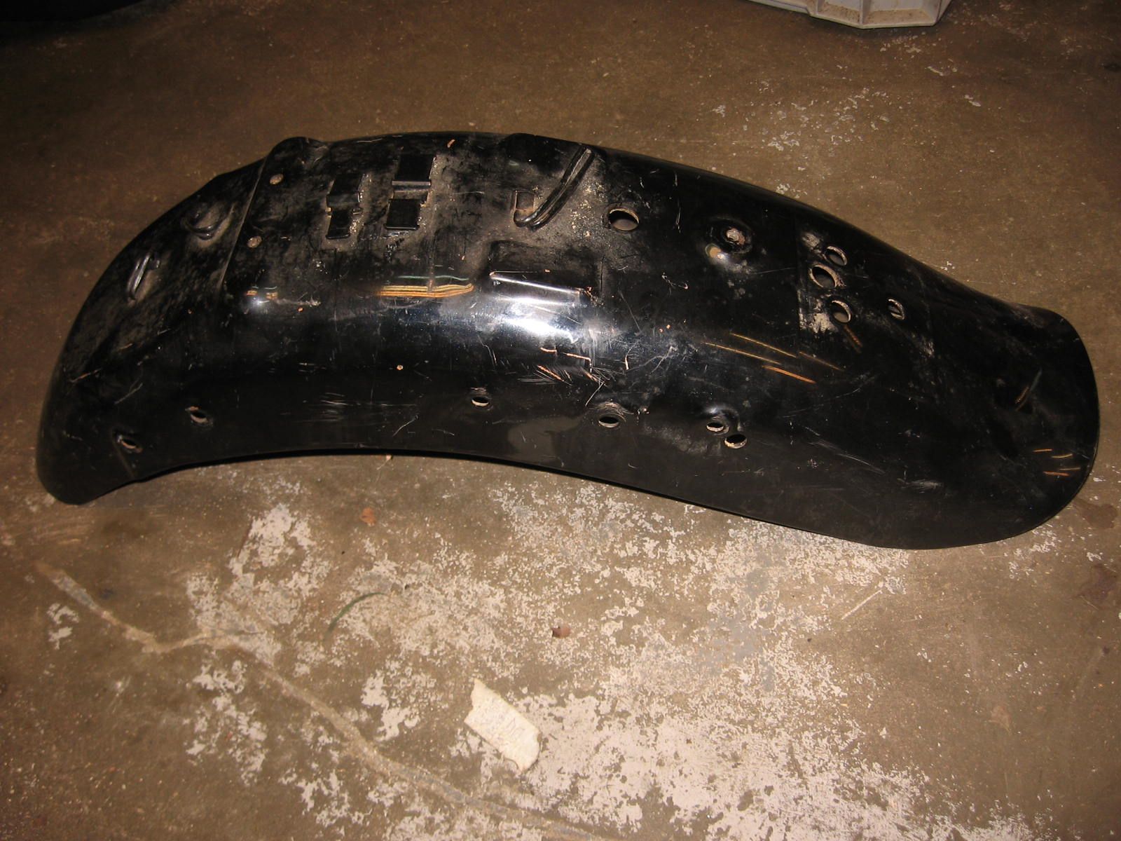 achterspatbord zwart , lakschade	Vs1400 87-2003	63110-38b01	63110-38b10