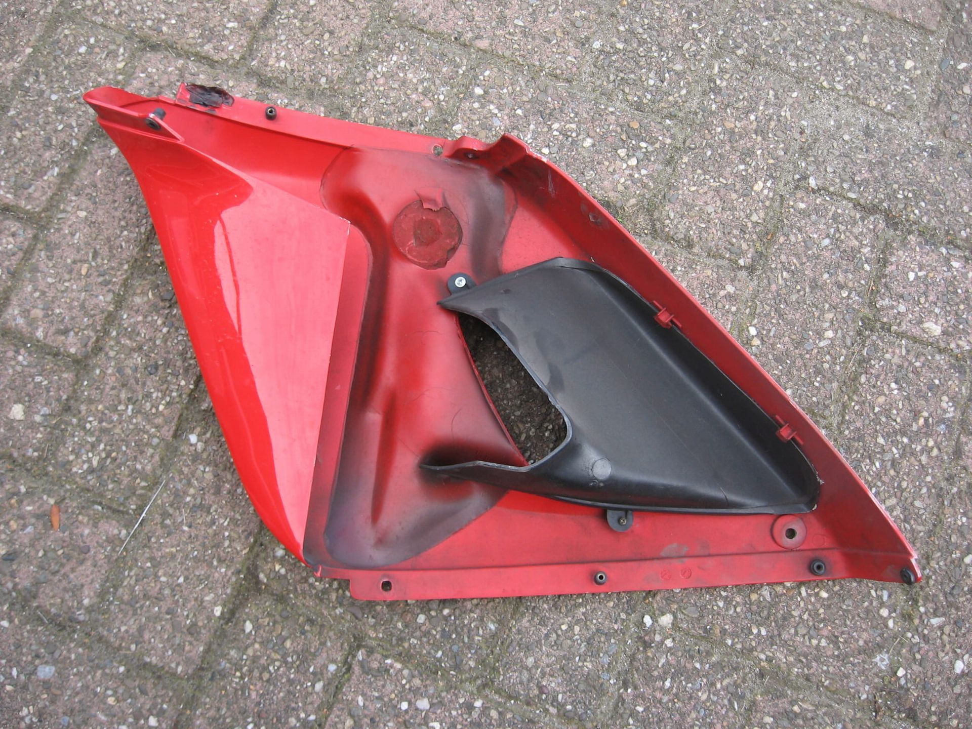 rechter midden kuipdeel	St4s 2001-04 	48010601ec	48011931ba