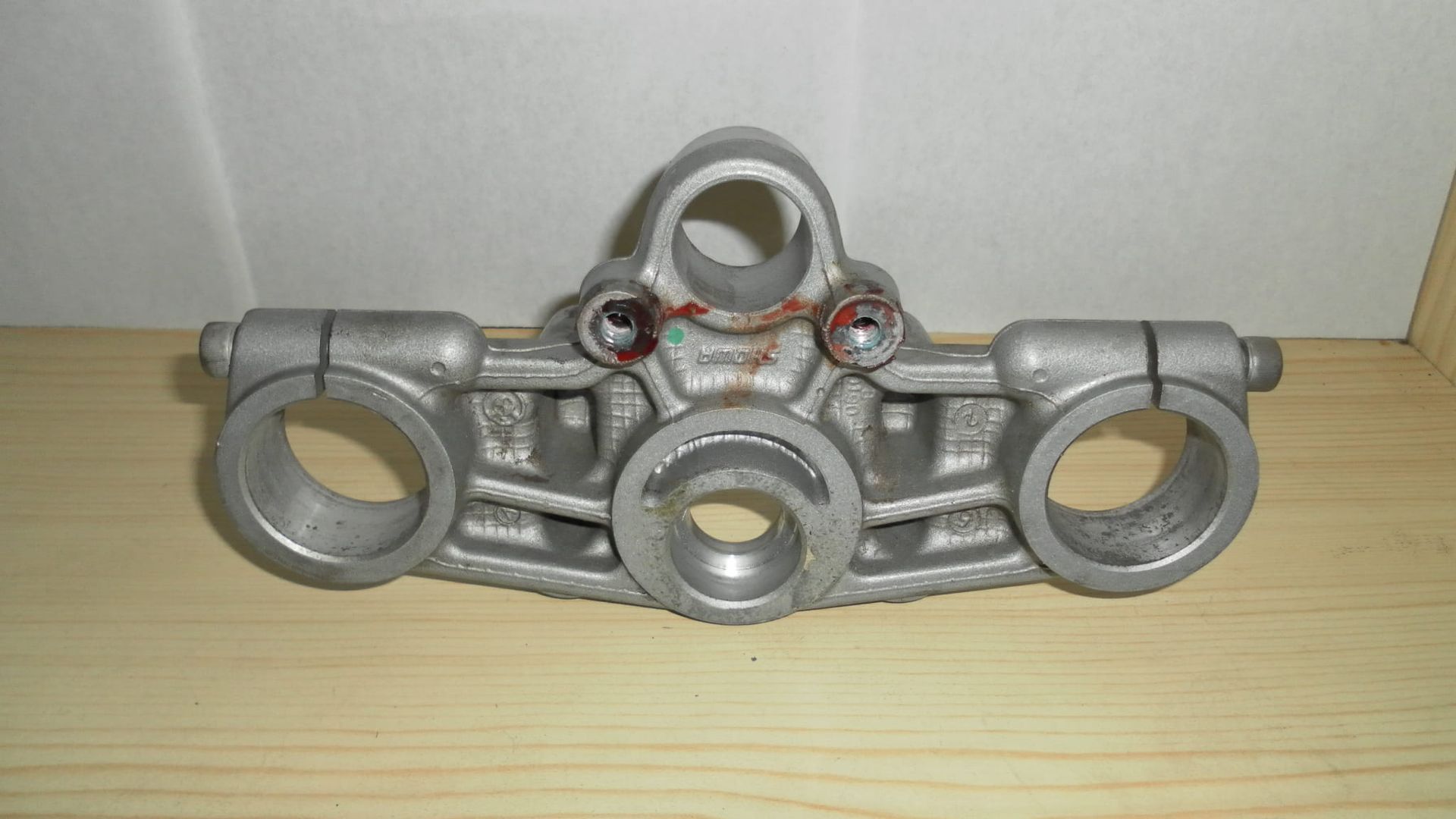 bovenstebalhoofdplaat	BMW F650GS 99-08, dakar 00-07 ,g650gs 08-16	31428523492