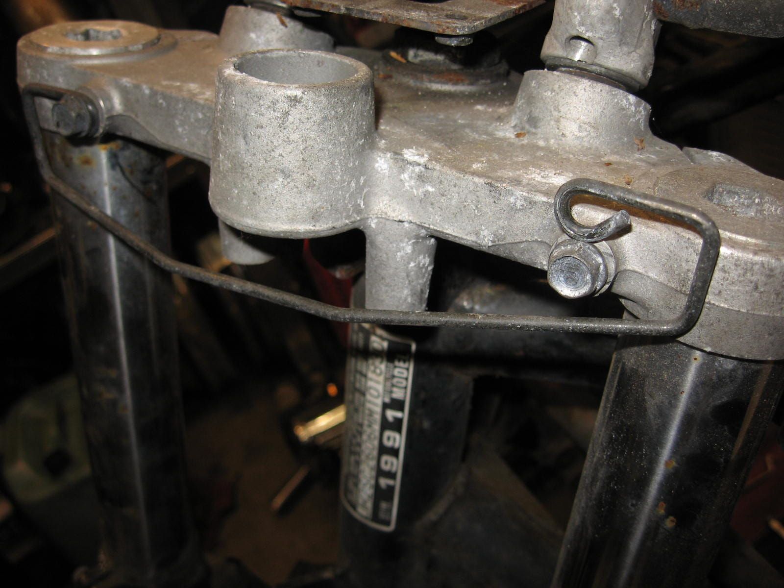 kabelgeleiderbovenste balhoofd	St1100   1991-03	53135-mt3-000