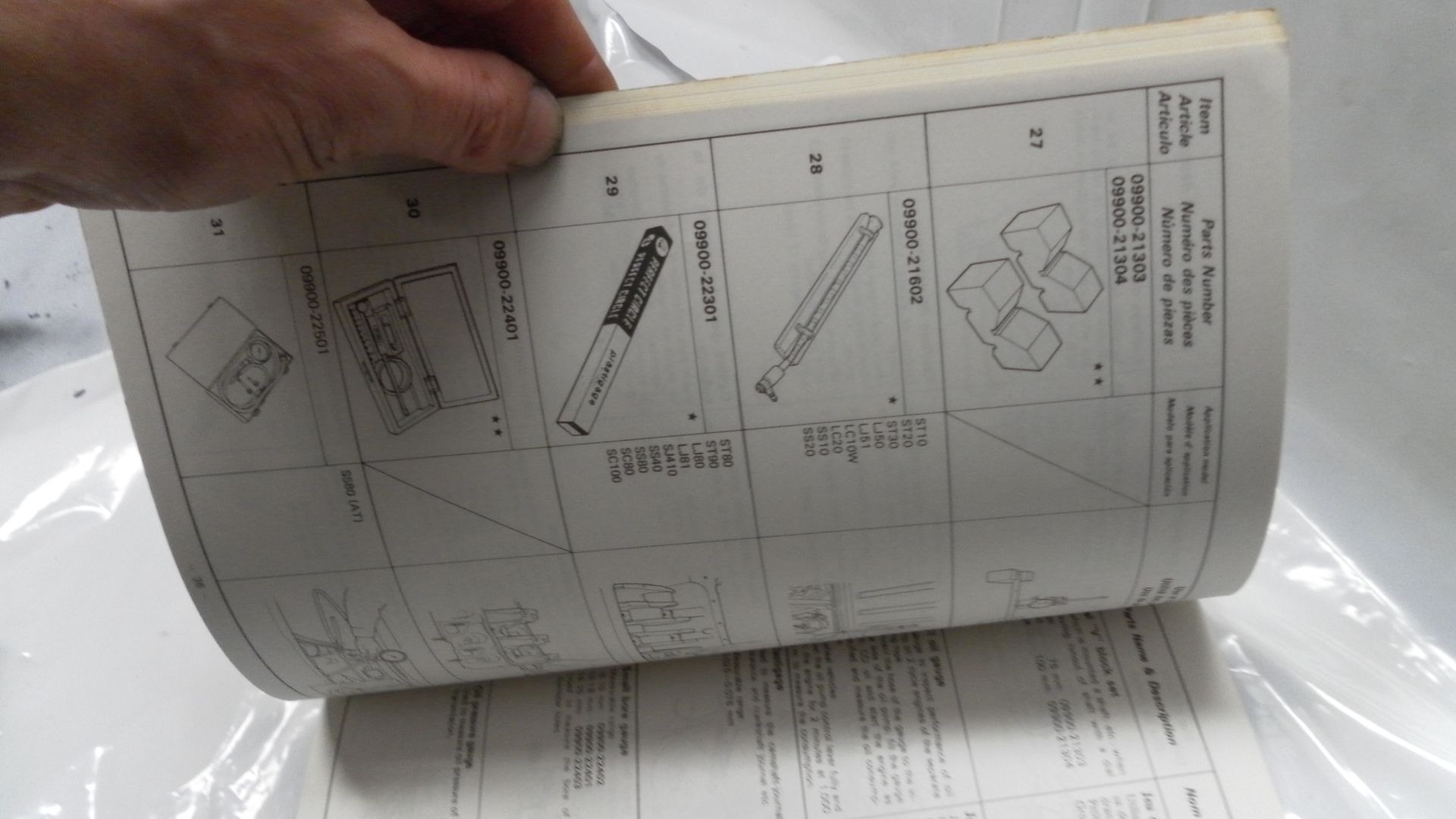 suzuki special service tools catalog 1982	automobile		99530-02820-012	May 1982