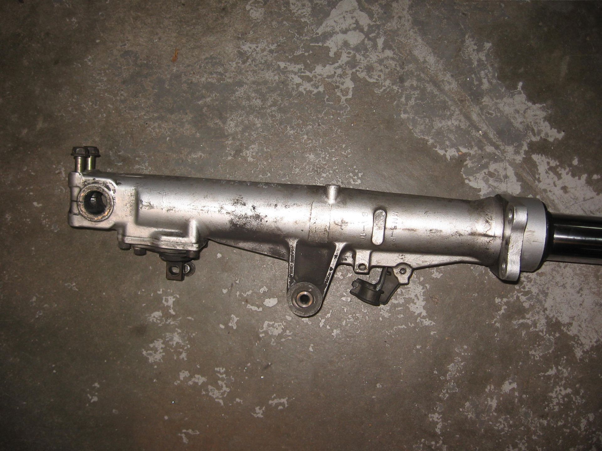 voorpoot rechts // gl1500 se 1990-92		51400-mt8-003verf resten , glijvlak goed