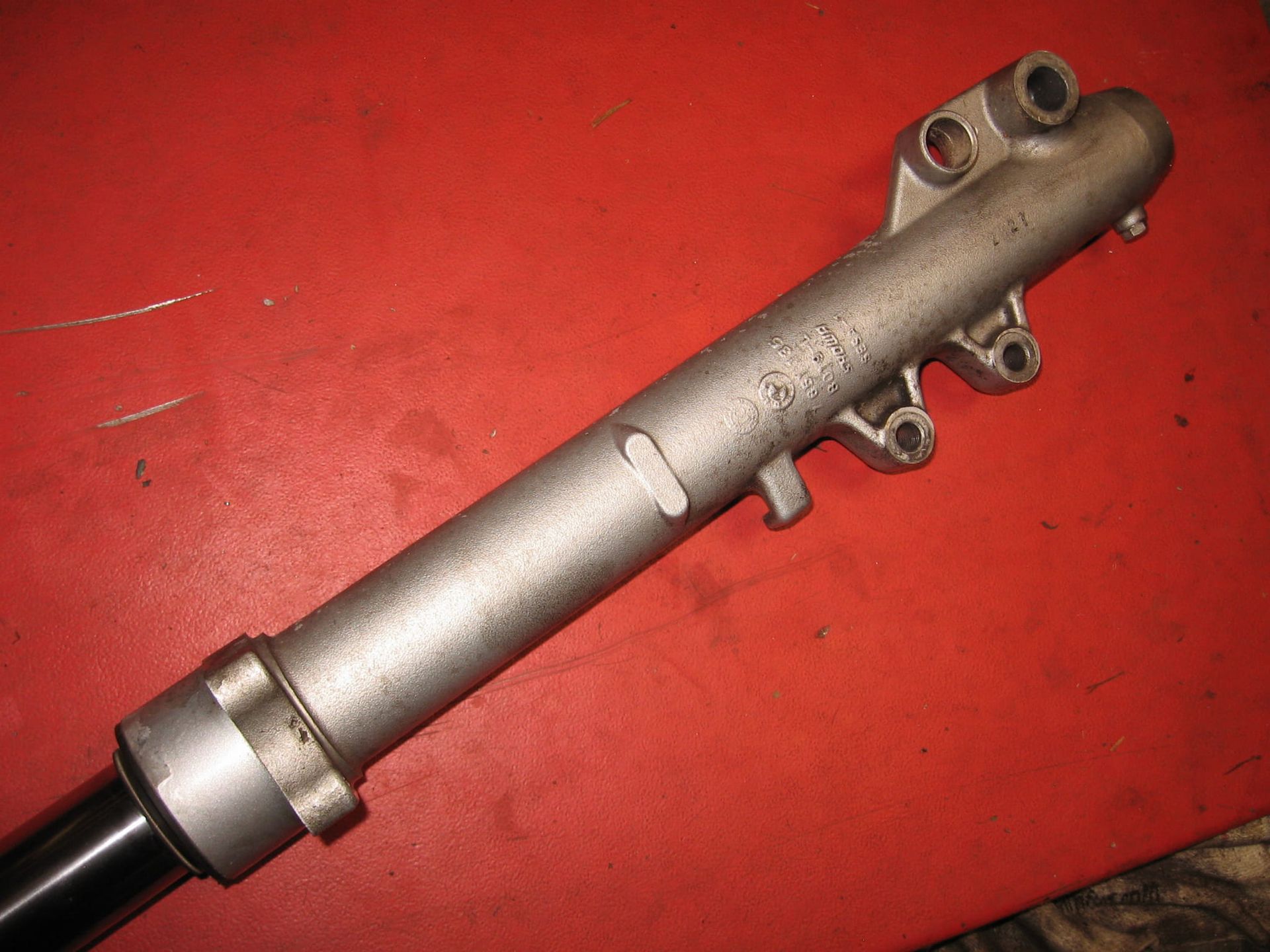 linker voorpoot , F650gs 99-08 met abs	31427676381	31427658891