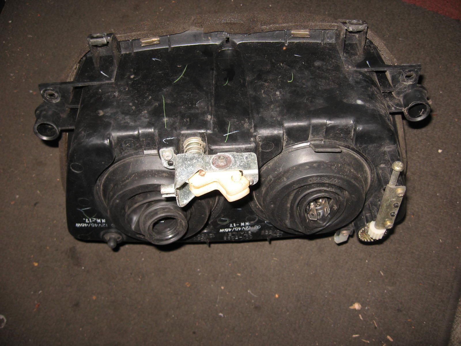 koplamp 	St1100   1991-2003	33100-mt3-611	33100-mt3-671