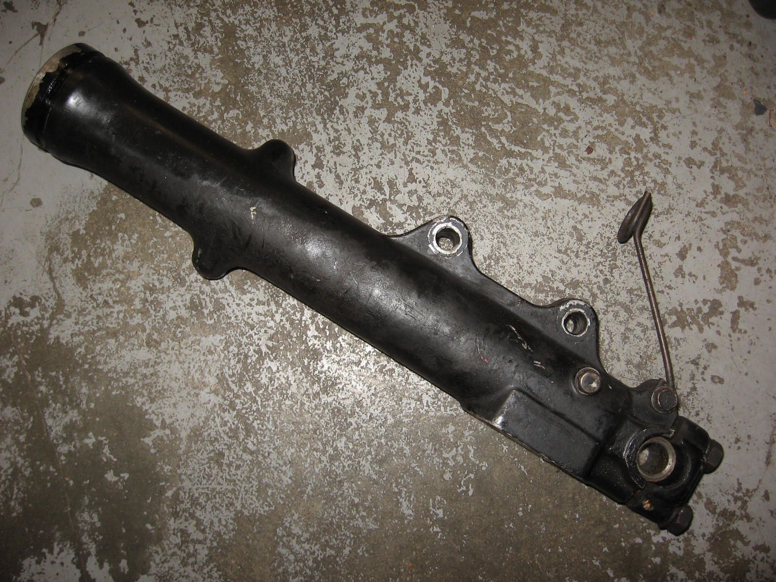 ondervoorvorkpoot links	Gsx400e 82-86	51140-11500	51140-11500-291