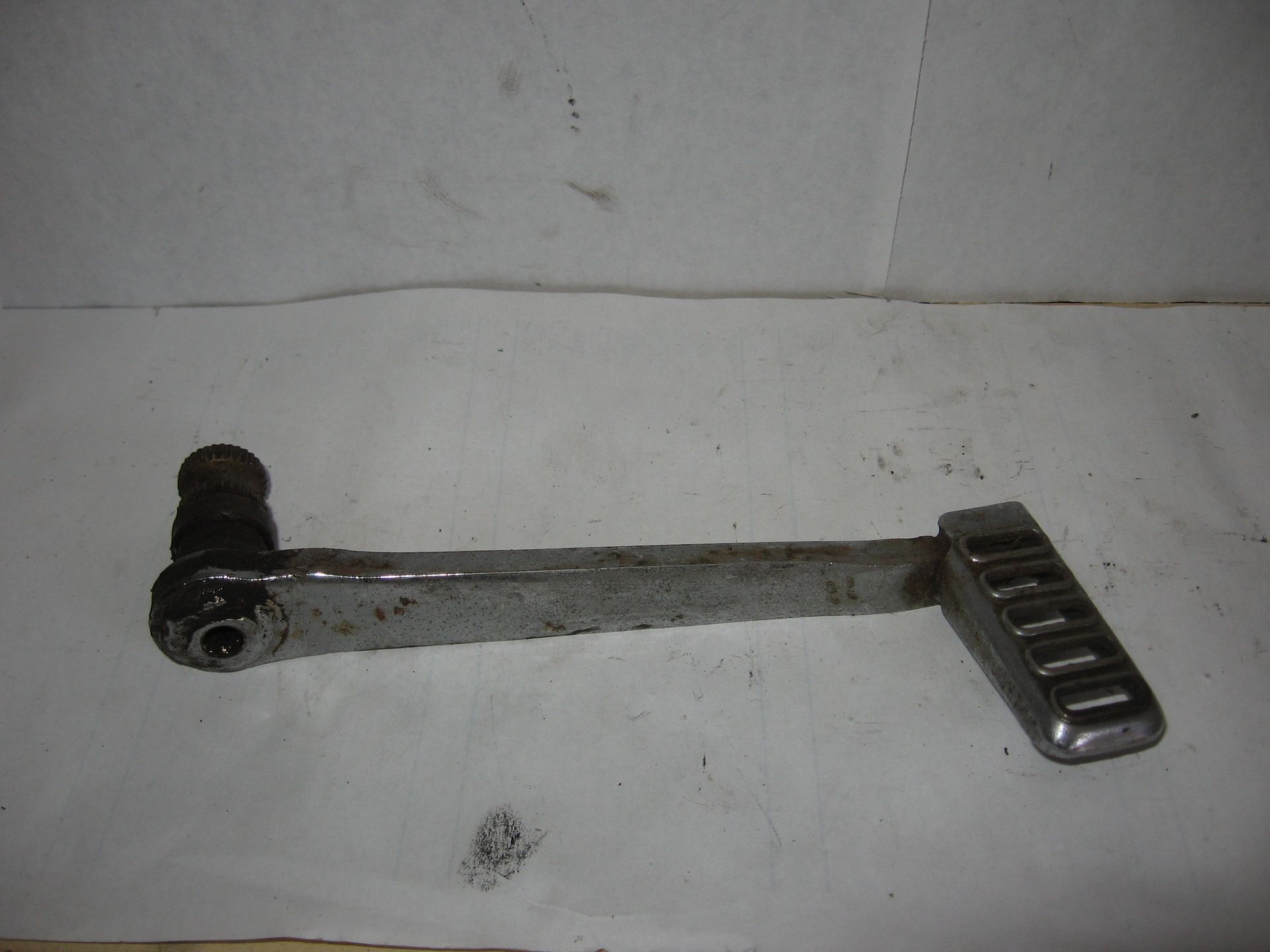 rempedaal	Vf750f  83-85 , vf700f 84-85	46500-MB2-010