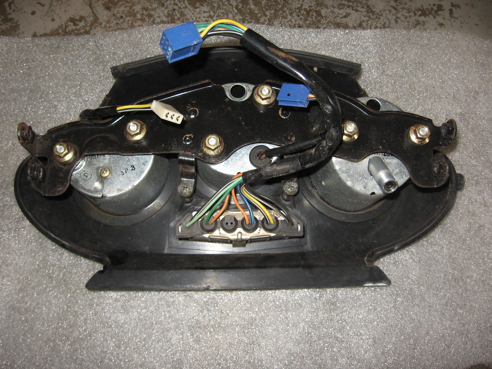 tellerset 	Gsx600f 92	34100-19c30,34100-19c20 ,34300-19c10 , 34300-19c20 ,36380-19c00		,33044 km