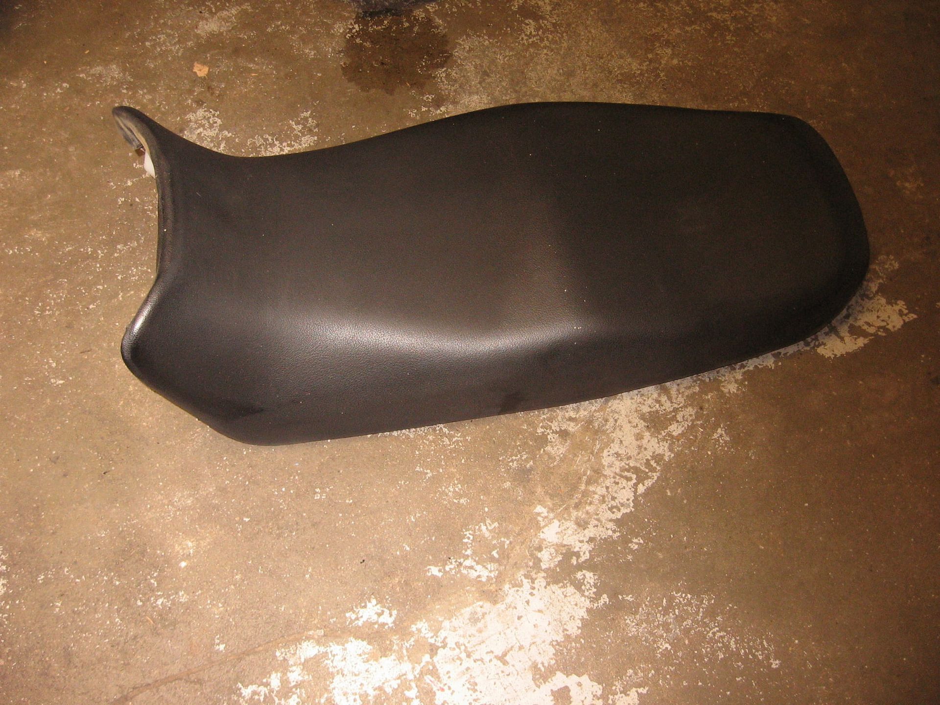 zadel Gsx1100FR 88-94 45100-48B20-58R ,( 45111-48e20)