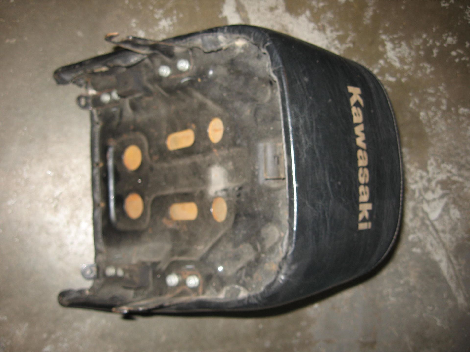 passagiers zit // kz750 h2 ltd  1980-83		53001-1079