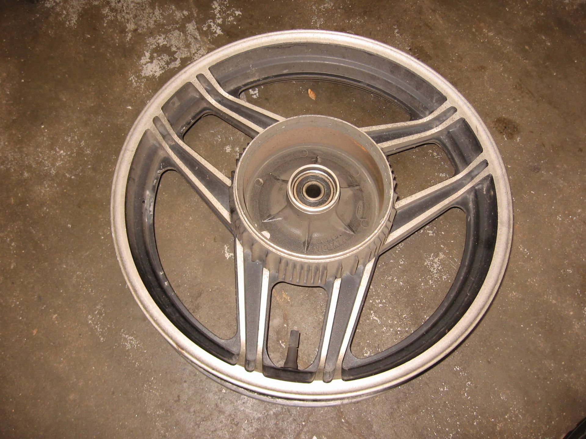 Achterwiel Enkei 3.00x17	Vf750s 82	42650-mb0-305