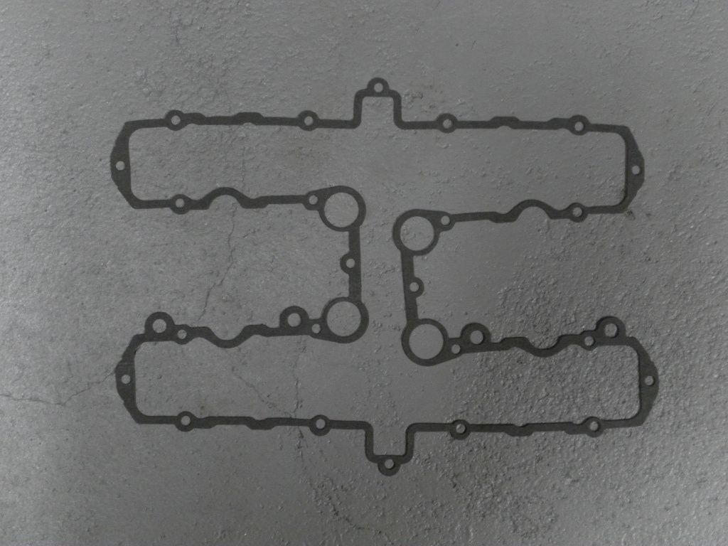 Kleppendekselpakking , kz1000 , gpz1000 , zx1100 83-85 , z1000 83 z1100 84  			  athena  vervangend voor  : 11060-1535 11060-1691 , 11061-1121   			11009-1205