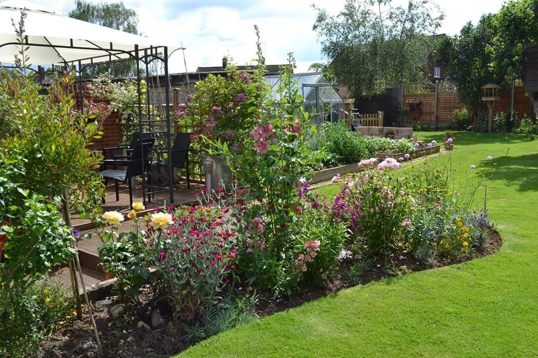 Garden Vegetables & Floral Borders