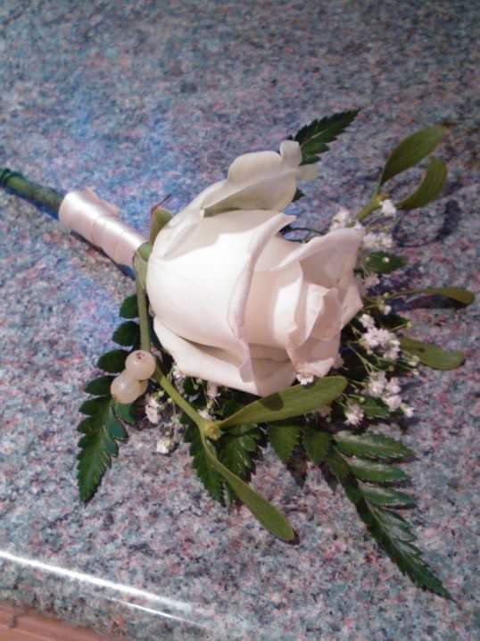 Button Hole Guildford Garden Services