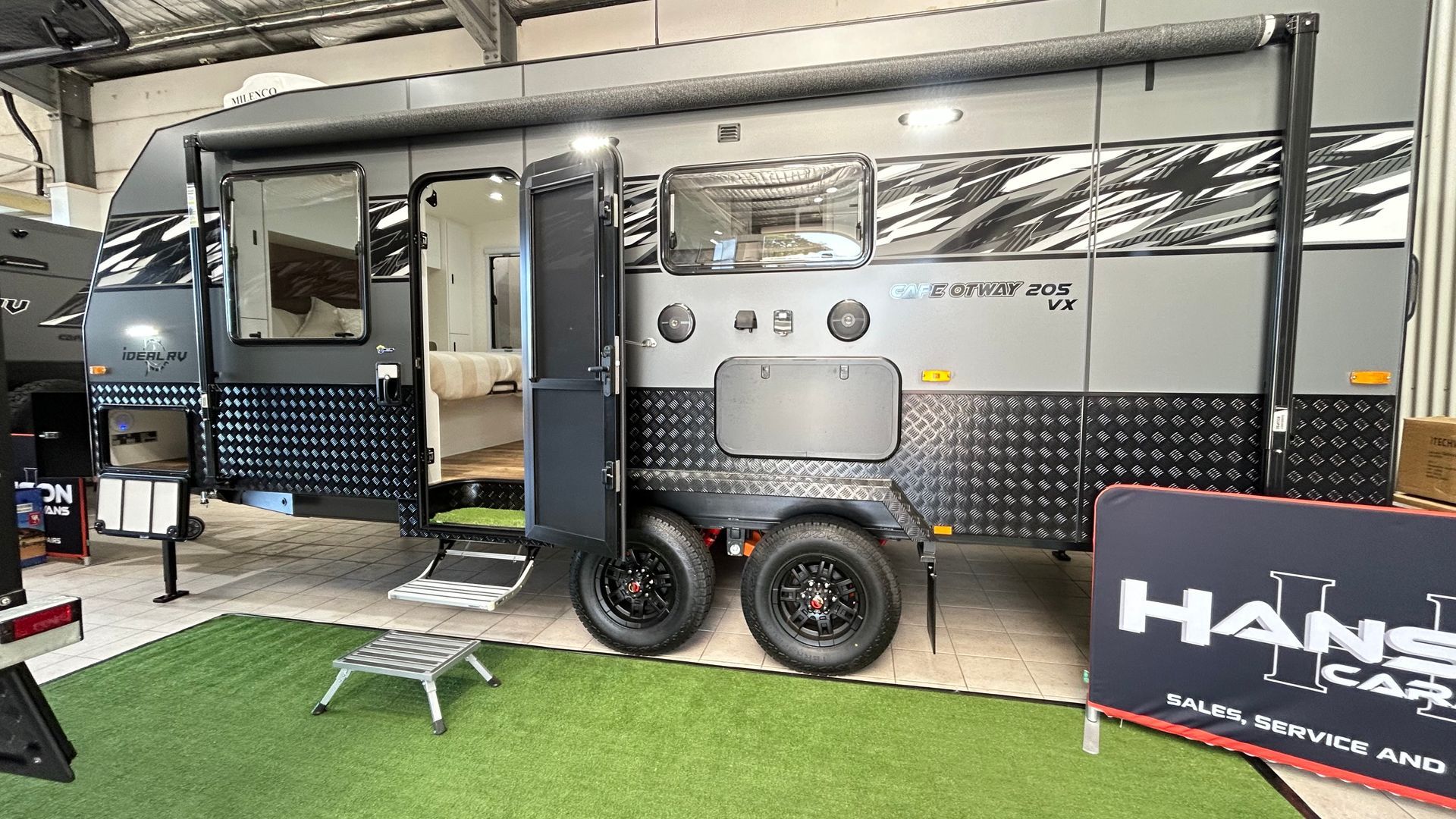 Ideal 20'5 Cape Otway
