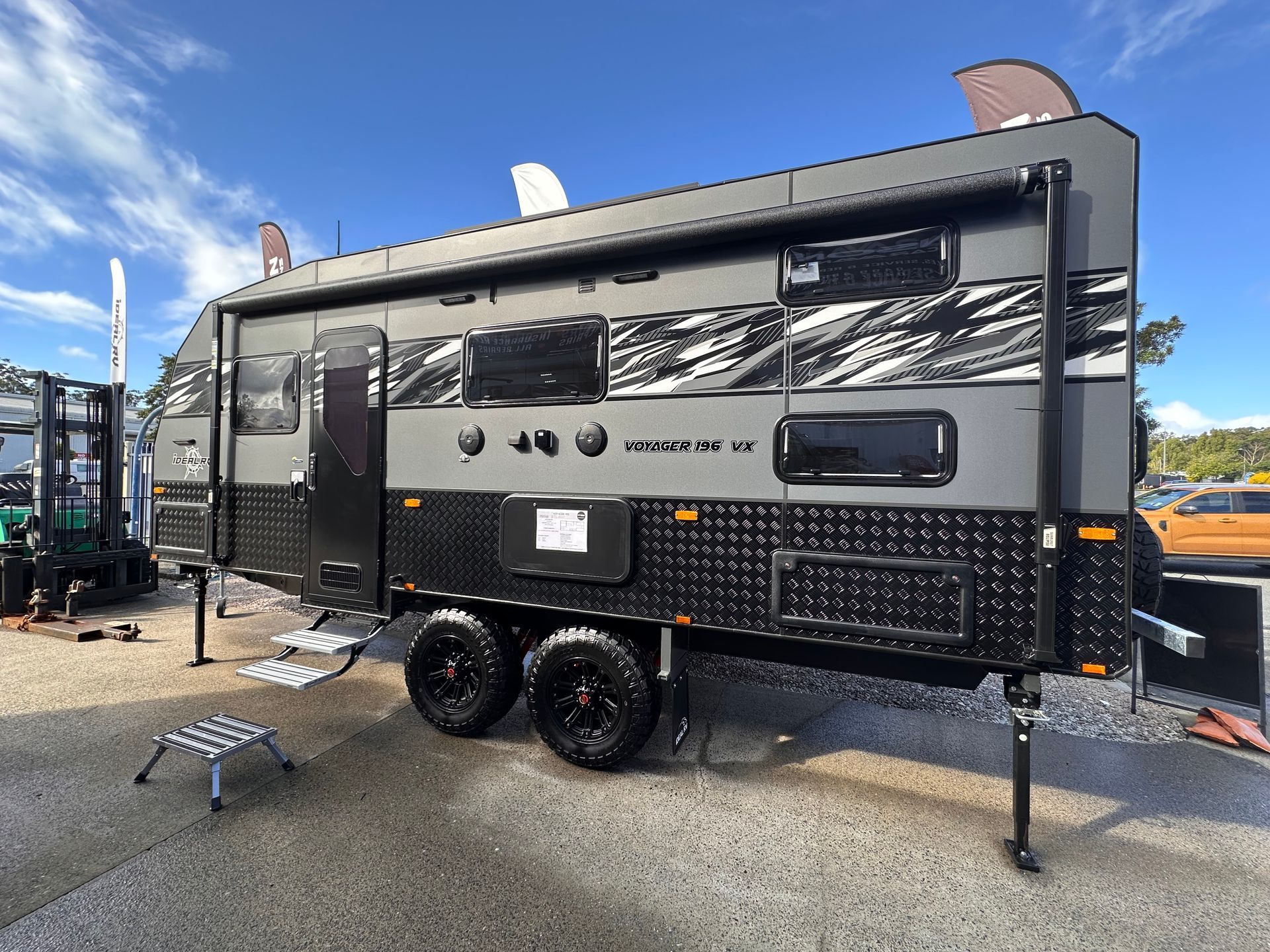 Ideal Voyager 19'6