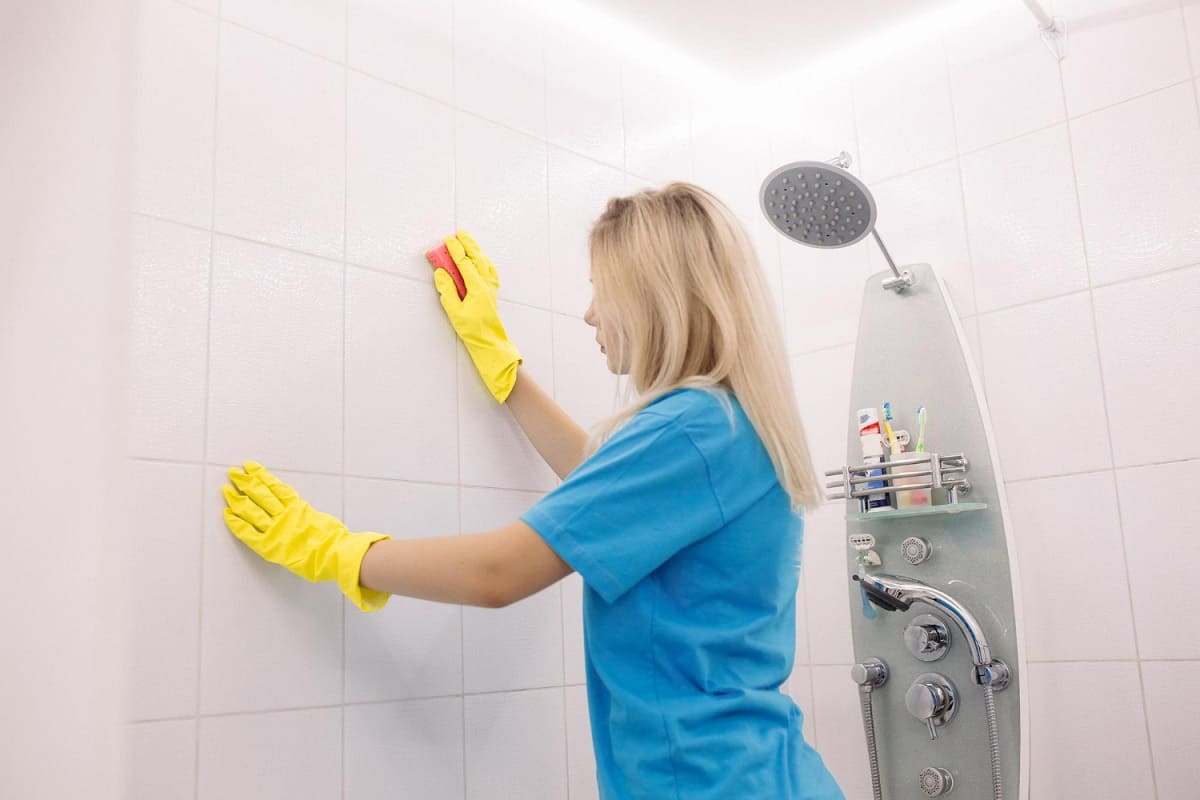 Tricks for Cleaning Your Bathroom