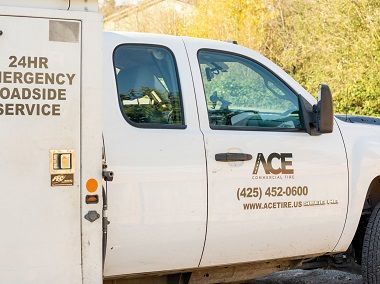 24H Emergency Roadside Services | ACE Commercial Tire