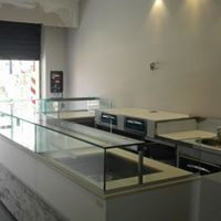 arredi su misura per negozi