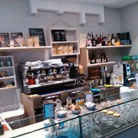 arredamento moderno per negozio