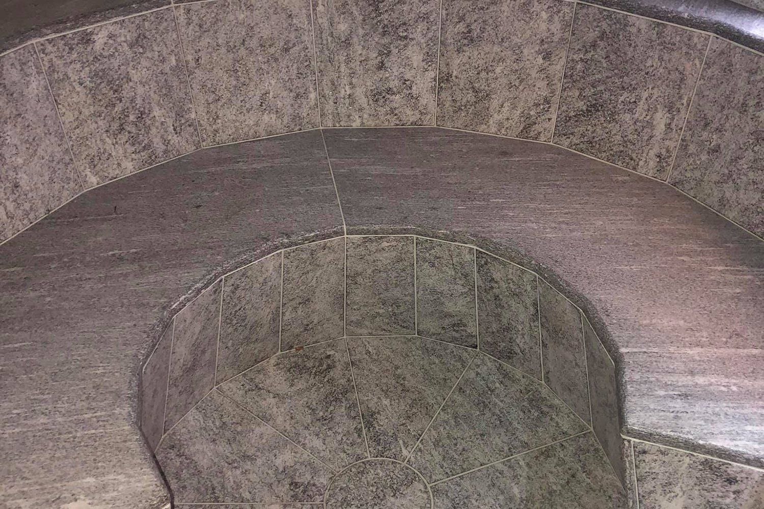 piscina per spa in marmo