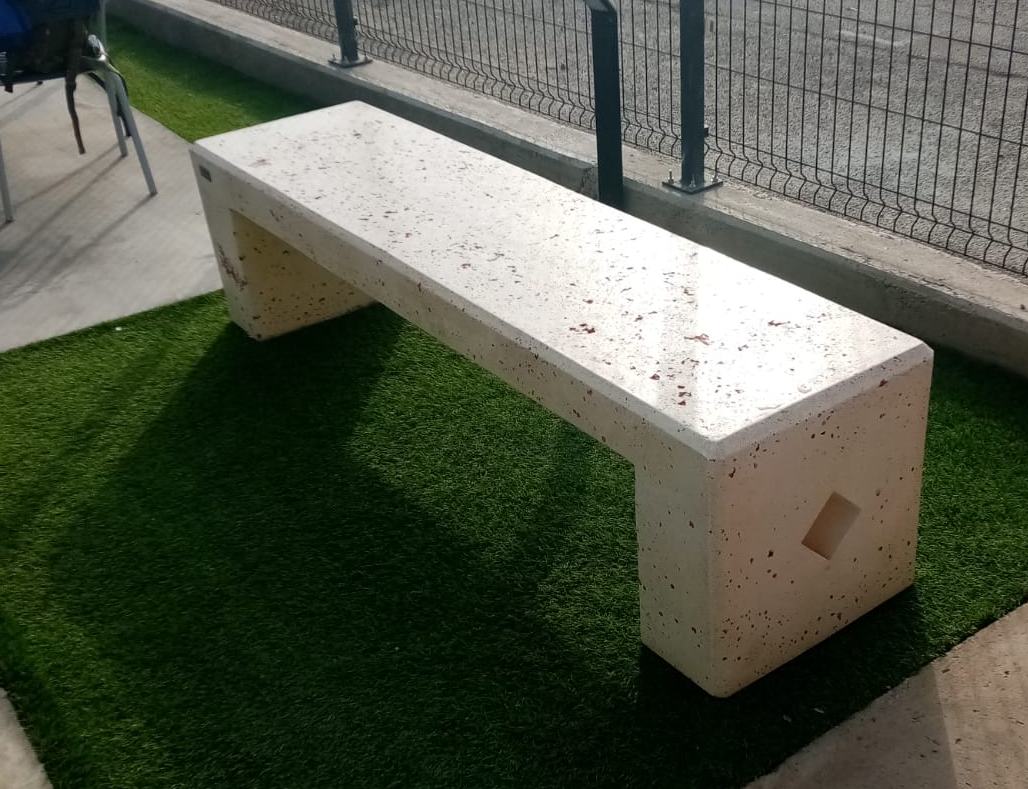 Panchina senza schinale