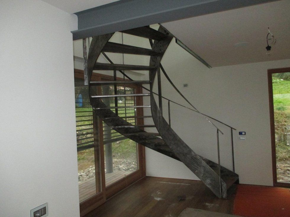 scala per interni in legno e ferro