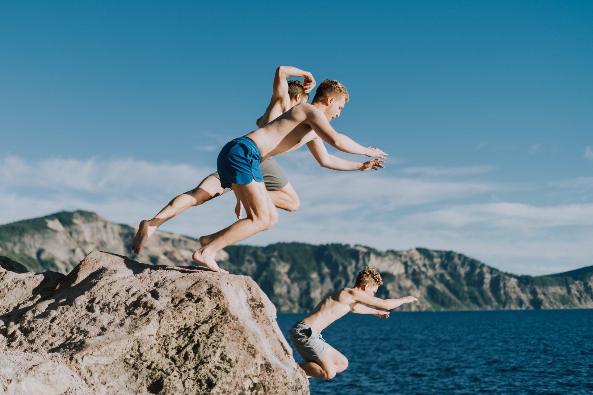 roseburg band, zach knell, soren buchert, nick tate photographer at crater lake, oregon
