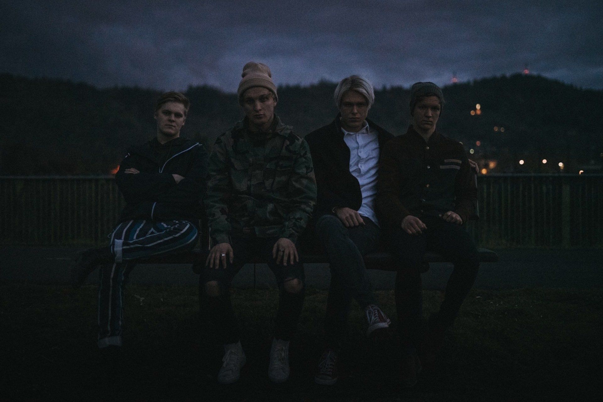 roseburg band official artwork for 9 to Midnight