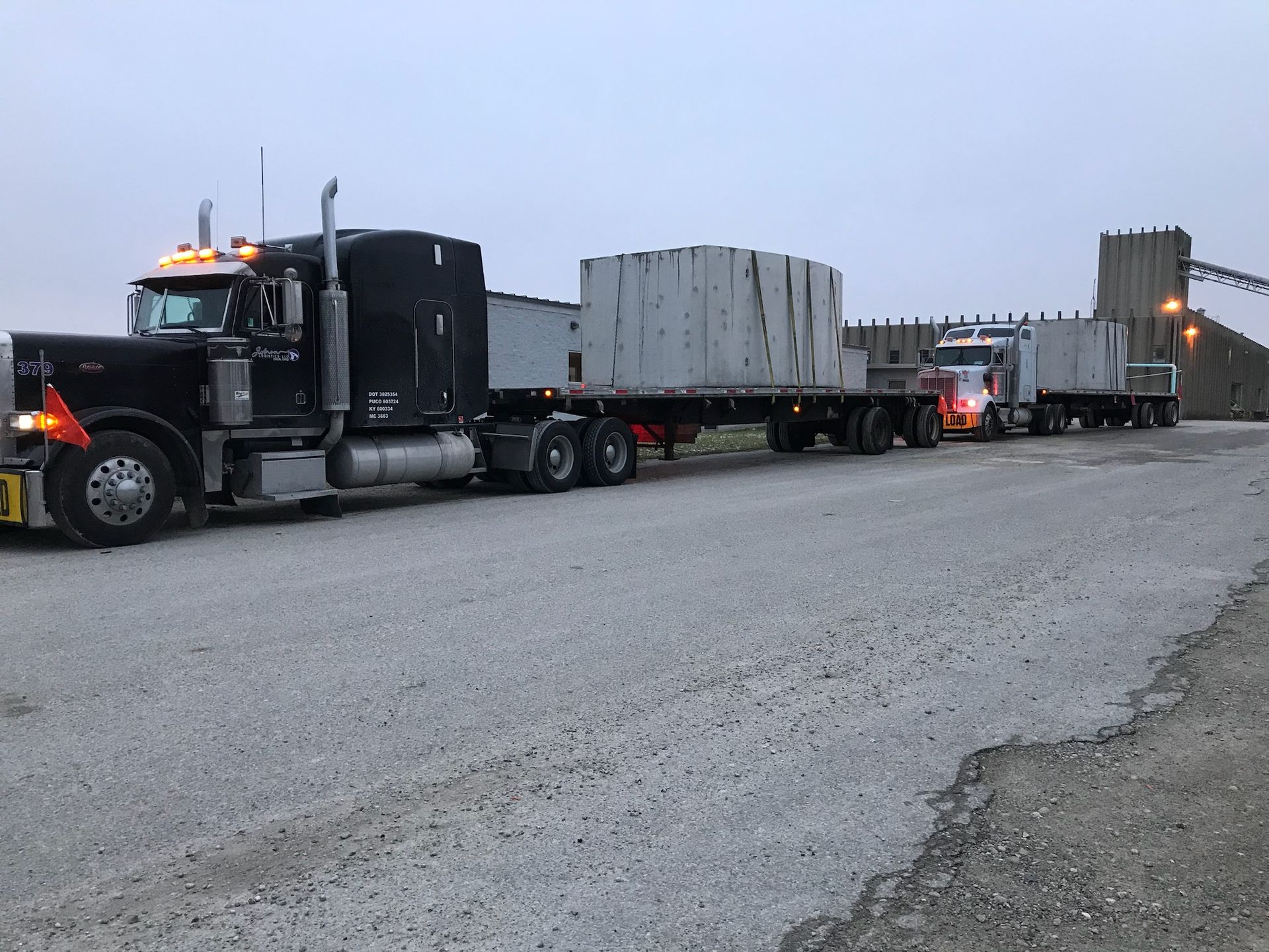 Stepdeck Trailer Transport with Tractors