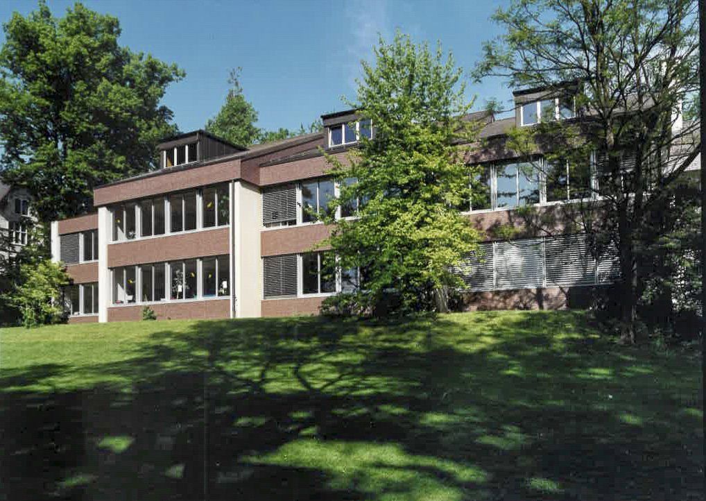 Schulhaus Heiligbergstrasse um 2005, Freie Schule Winterthur