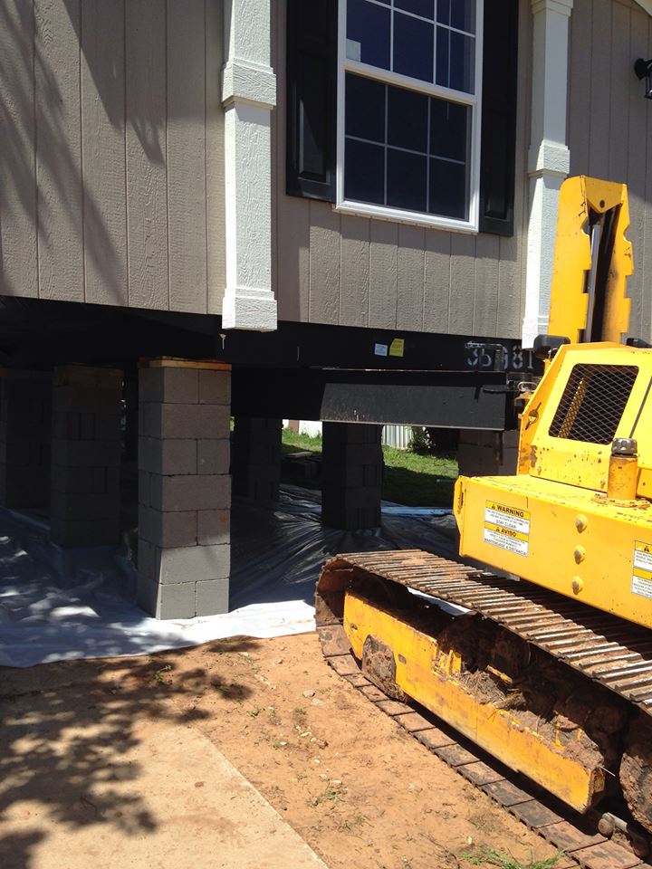 House Tug and House — Tecumseh, OK — Jacks Mobile Home Service