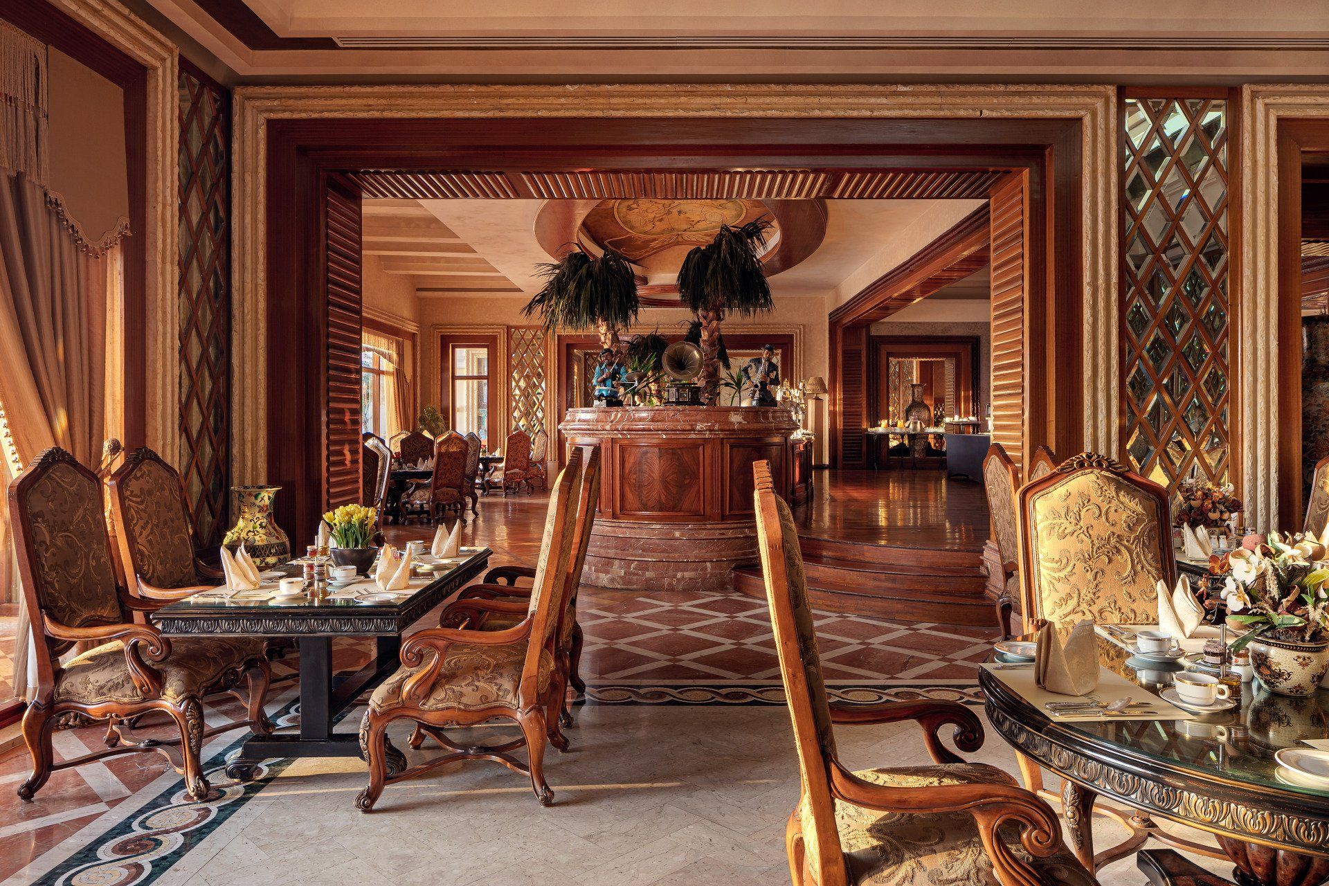 La Terrace Breakfast Restaurant at Palm Royale Resort