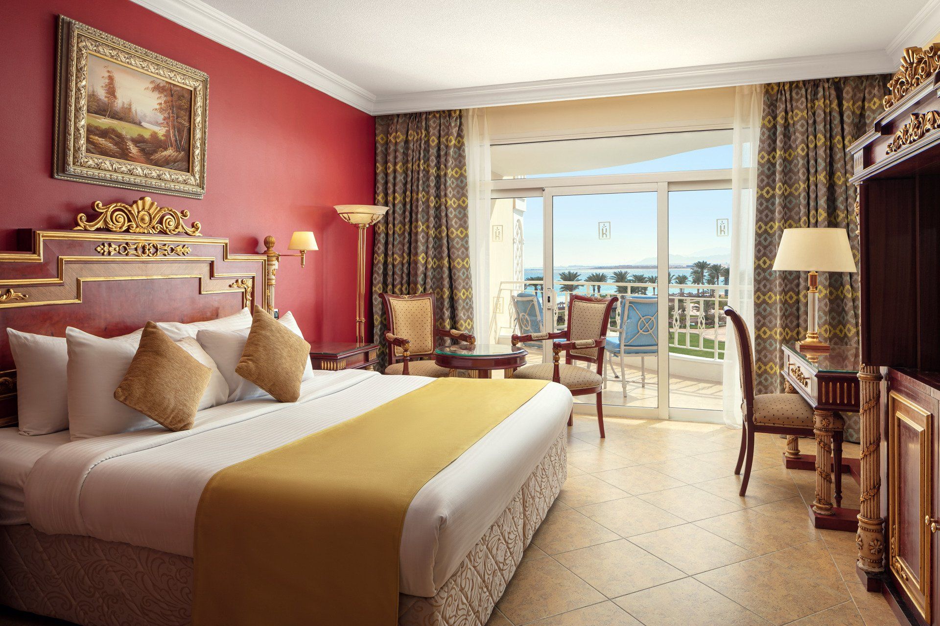 Panorama Junior Suite at Palm Royale Resort