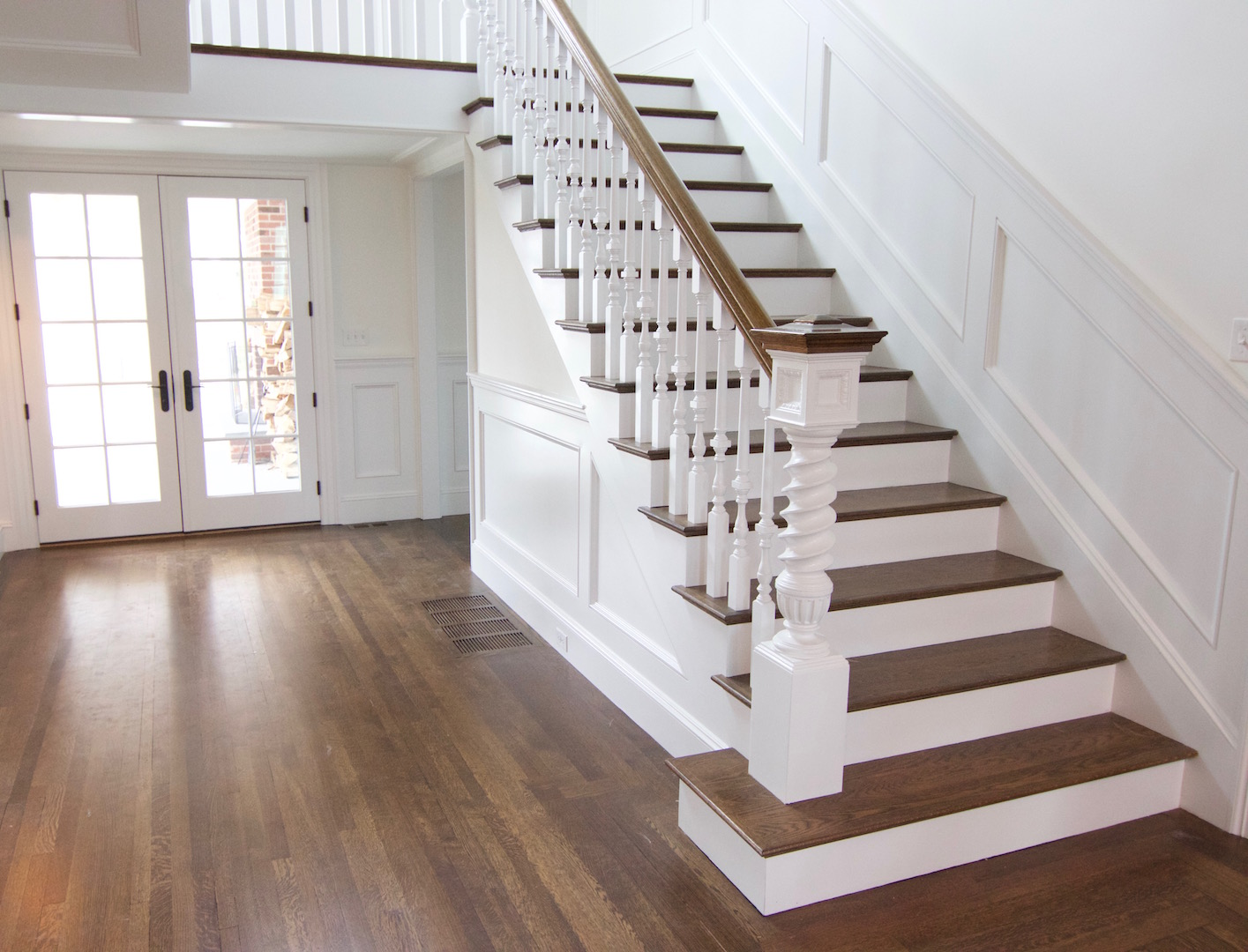 Hardwood staircase services in Thornton, Colorado 