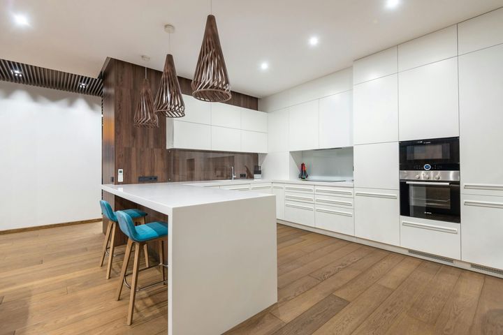 a home in Thornton, CO that had hardwood flooring installed 