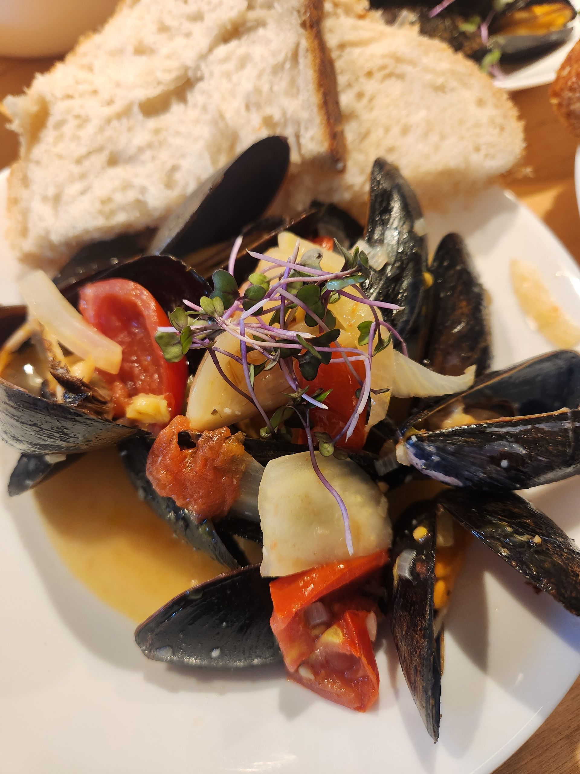 Mussells in Wiscasset, Maine - Private Chef Services by Mangia Kitchen Maine