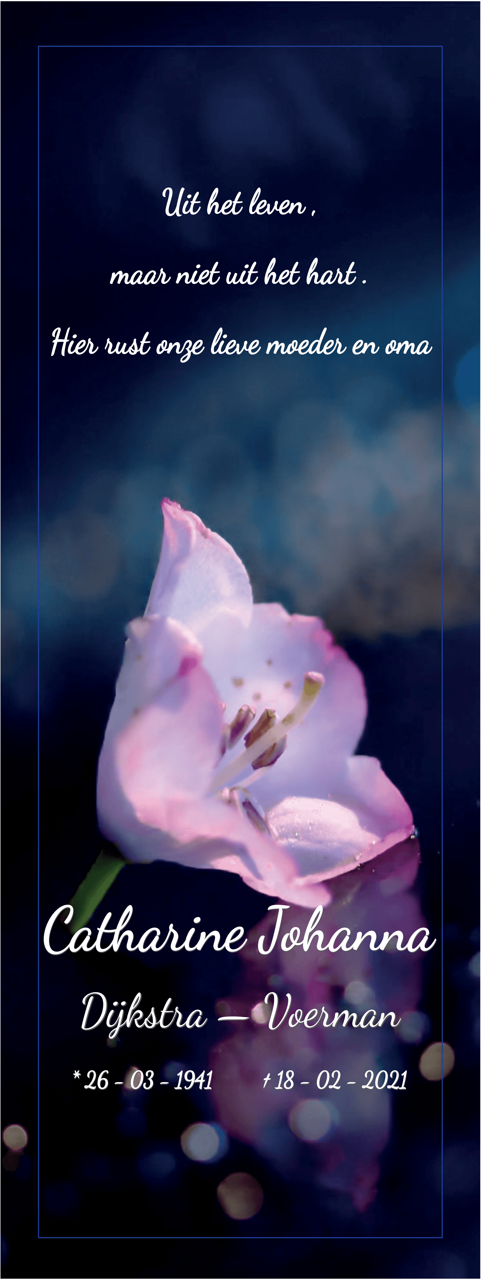 Tijdelijk grafdoek. Een paarse bloem met de naam catherine johanna erop