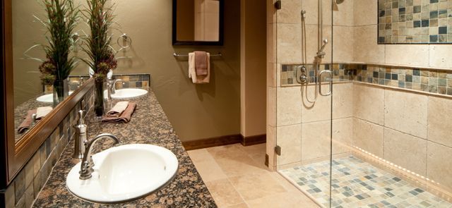 A freshly remodeled Bathroom!